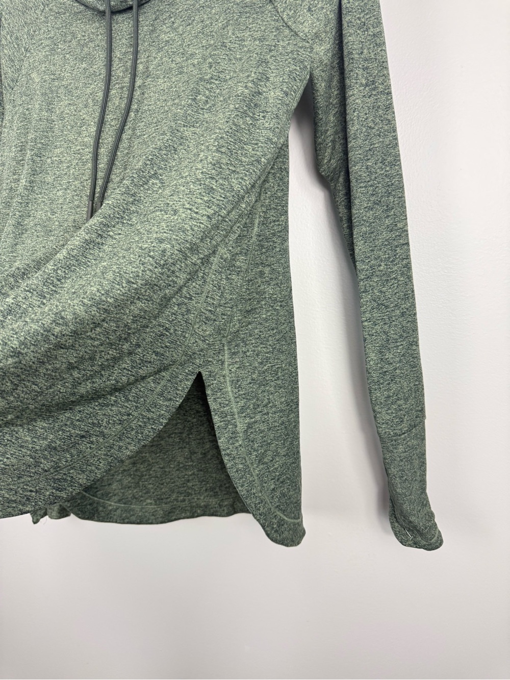 Athleta Uptempo Hoodie Sweatshirt Pullover Womens Small Green Shadow Olive Top - Picture 4 of 8